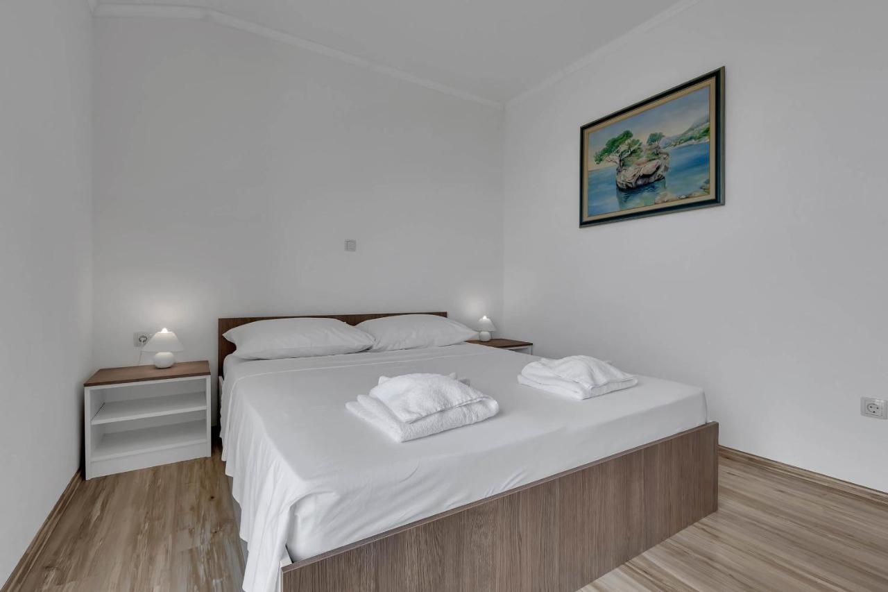 View Blue Apartments بريلا المظهر الخارجي الصورة
